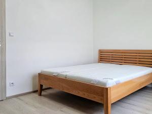 Pronájem bytu 2+kk, Praha - Stodůlky, Toufarova, 63 m2