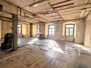 Prodej komerční nemovitosti, Lhota Rapotina, 1000 m2