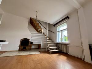 Pronájem rodinného domu, Praha - Lysolaje, Lysolajské údolí, 290 m2