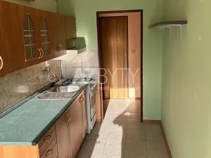 Pronájem bytu 2+1, Děčín, Školní, 51 m2