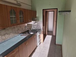 Pronájem bytu 2+1, Děčín, Školní, 51 m2