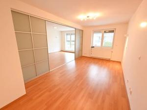 Pronájem bytu 1+kk, Praha - Řeporyje, Wiesenthalova, 61 m2