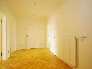 Pronájem bytu 3+kk, Praha - Vinohrady, Slezská, 97 m2