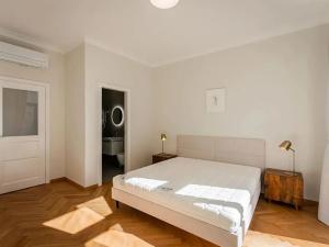 Pronájem bytu 4+kk, Praha - Žižkov, Řehořova, 119 m2