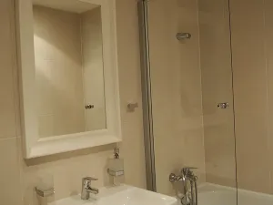 Pronájem bytu 2+kk, Praha - Letňany, Hlučkova, 55 m2