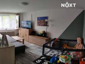 Prodej bytu 2+1, Jindřichův Hradec, sídliště Vajgar, 63 m2