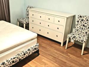 Pronájem bytu 3+kk, Praha - Smíchov, U Dívčích hradů, 99 m2