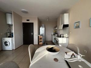 Prodej bytu 1+kk, Nesebar, Bulharsko, 50 m2