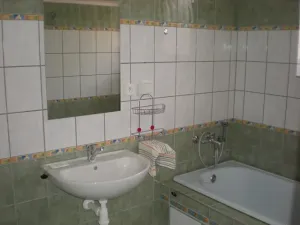 Pronájem bytu 2+kk, Pardubice, Věry Junkové, 70 m2