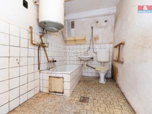 Prodej rodinného domu, Skuteč, Palackého náměstí, 80 m2