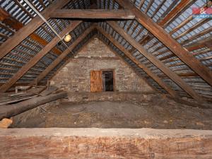 Prodej rodinného domu, Skuteč, Palackého náměstí, 80 m2