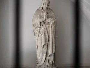 Pronájem bytu 3+1, Praha - Malá Strana, U lužického semináře, 150 m2