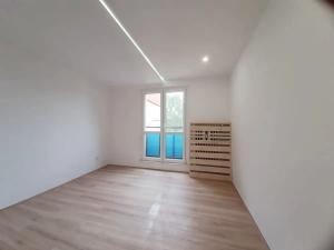 Prodej bytu 2+1, Karviná, Haškova, 57 m2