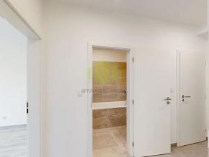 Pronájem bytu 2+kk, Olomouc, Topolová, 55 m2