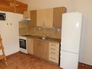 Pronájem bytu 1+1, Praha - Smíchov, Plzeňská, 32 m2