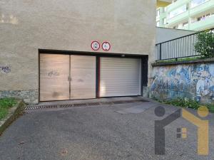 Prodej garážového stání, Praha - Motol, U Homolky, 20 m2