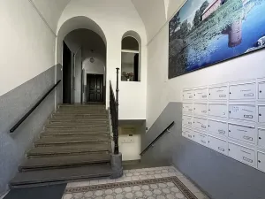 Pronájem kanceláře, Praha - Vinohrady, Řipská, 72 m2