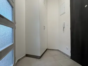 Pronájem bytu 1+kk, Brno, Mathonova, 23 m2