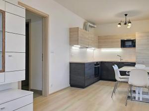 Pronájem bytu 2+kk, Praha - Stodůlky, Toufarova, 63 m2