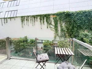 Pronájem bytu 2+kk, Praha - Holešovice, Komunardů, 65 m2