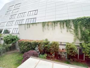 Pronájem bytu 2+kk, Praha - Holešovice, Komunardů, 65 m2