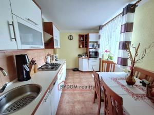 Prodej bytu 2+1, Tlučná, V Rybníčkách, 62 m2