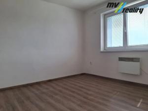 Pronájem bytu 3+kk, Milovice, Letecká, 50 m2