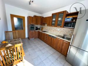 Prodej bytu 3+1, Dobrá Voda u Českých Budějovic, Lázeňská, 92 m2
