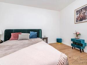 Prodej bytu 4+kk, Praha - Holešovice, Na Maninách, 95 m2