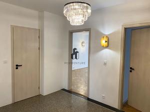 Pronájem bytu 3+1, Praha - Vinohrady, Řipská, 100 m2