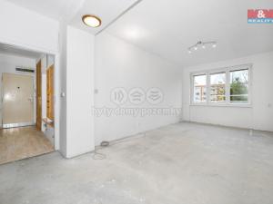 Pronájem bytu 2+1, Nýřany, Komenského, 61 m2