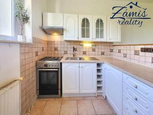 Pronájem bytu 3+kk, Kladno, Kordačova, 72 m2