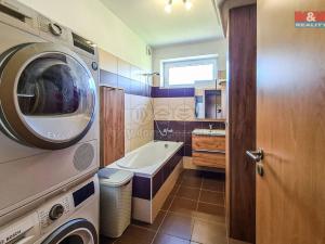 Prodej bytu 2+kk, Strakonice - Strakonice I, Jezerní, 60 m2