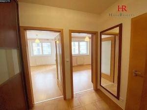 Pronájem bytu 2+kk, Benešov, Pod Lihovarem, 38 m2