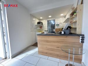 Pronájem restaurace, Praha - Kobylisy, Čumpelíkova, 43 m2