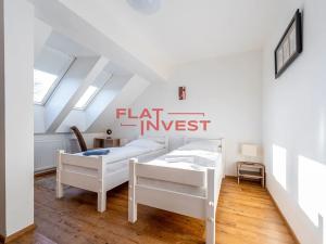 Prodej obchodního prostoru, Vysoké Veselí, 1. máje, 600 m2