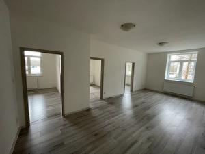 Prodej bytu 5+kk, Milovice, Slepá, 85 m2