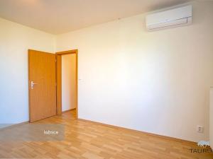 Prodej bytu 3+kk, Nová Ves, Nad Obcí, 67 m2