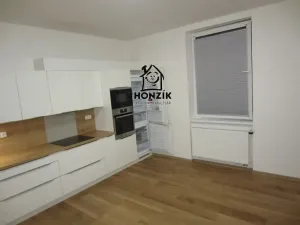 Pronájem bytu 5+1, Štěchovice, Hlavní, 147 m2