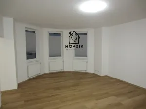 Pronájem bytu 5+1, Štěchovice, Hlavní, 147 m2