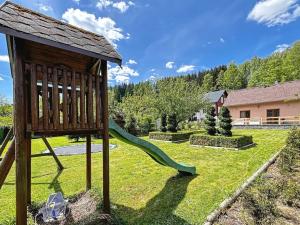 Prodej rodinného domu, Kraslice, Wolkerova, 92 m2