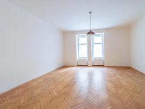 Pronájem bytu 2+kk, Praha - Bubeneč, Sochařská, 60 m2