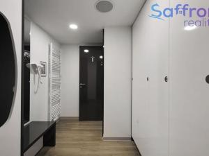 Pronájem obchodního prostoru, Plzeň, Veleslavínova, 95 m2