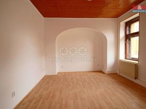 Pronájem bytu 2+kk, Trutnov - Střední Předměstí, Novodvorská, 50 m2