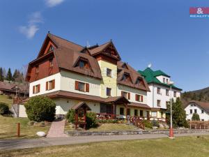 Prodej ubytování, Janské Lázně, Sportovní, 1049 m2