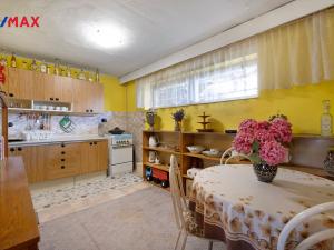 Prodej rodinného domu, Dolní Benešov, Záhumenní, 232 m2