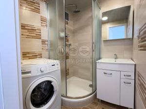 Prodej bytu 3+kk, Kopřivnice, Erbenova, 58 m2