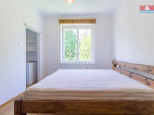 Pronájem bytu 2+kk, Praha - Dejvice, Zikova, 42 m2