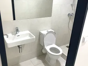 Pronájem bytu 1+kk, Praha - Hloubětín, Poděbradská, 28 m2