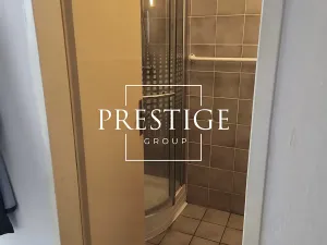 Pronájem bytu 2+kk, Praha - Karlín, Sokolovská, 35 m2